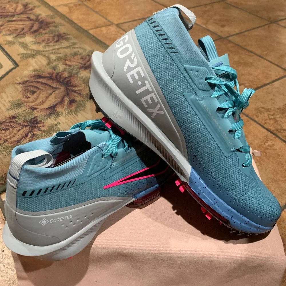 Nike Men's Infinity Tour 2 Gore-Tex Golf Shoes - Picture 10 of 14